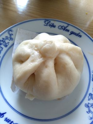 Vegan steamed bun at Dieu Am Quan in Hanoi