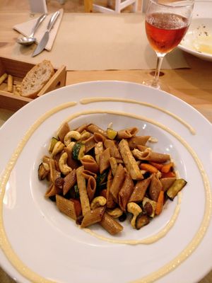 Pasta at Bar Ecologico Gaia in Sevilla