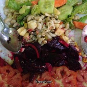The salad sampler at Bar Ecologico Gaia in Sevilla