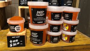 Shower jelly at LUSH - VivoCity in Central Singapore