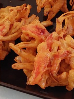 Vegetable in chickpea batter at Indian and Nepalese Restaurant Om in Znojmo