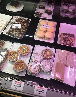 Desserts (no vegan option :() at Kprichos Argentinos - Alcala in Madrid