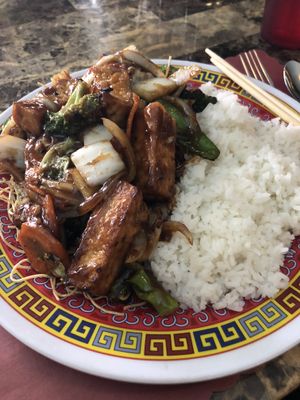 Vietnamese vegetable chow mein with tofu  at Vo's Vietnamese Restaurant in Minneapolis