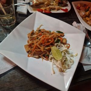 Pad thai at Coconut Garden in Phuket