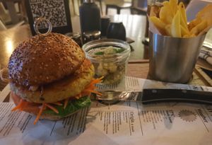 Red Lentil Cauliflower Burger at Café 302 in Abu Dhabi