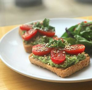 vegan, glutenfree avodado toast at Wheat's End Cafe in Chicago