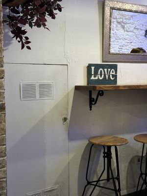 Love sign  at Oggi in Barcelona