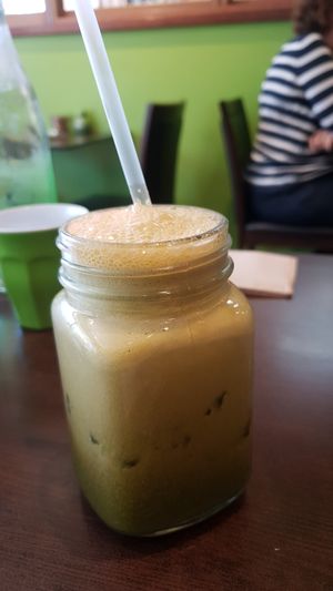 Mixed juice at Scrumptious on Summer in Orange