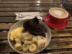 Açaí bowl with a medium Vanilla Latte with Oat Milk #Veganuary at Sarnies in Central Singapore