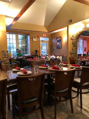 Nice ambiamce at Guru's in Newtown