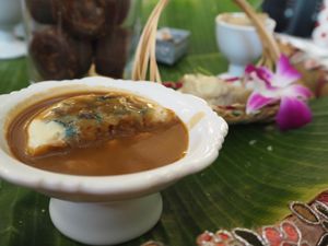 Vegan high tea - Sweet platter (Apom bokwa with pisang pengat) at The Peranakan in Central Singapore
