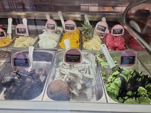 Some options at Yummy Helados in Malaga
