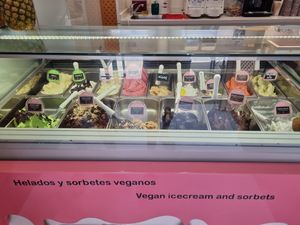 Selection at Yummy Helados in Malaga