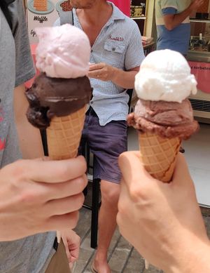  at Yummy Helados in Malaga