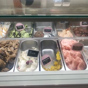  at Yummy Helados in Malaga