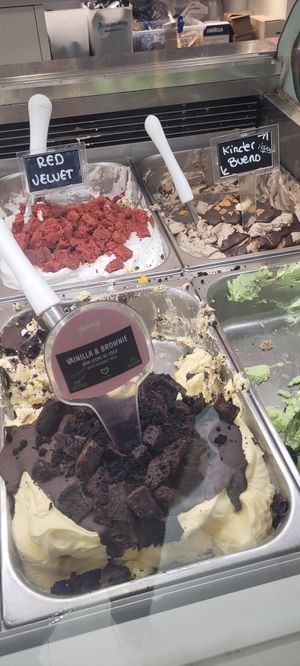  at Yummy Helados in Malaga