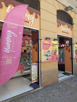  at Yummy Helados in Malaga