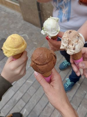  at Yummy Helados in Malaga
