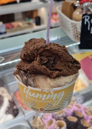  at Yummy Helados in Malaga