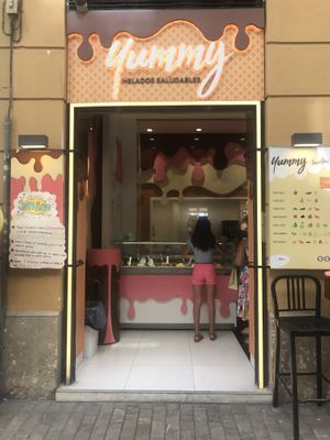 Vegan side at Yummy Helados in Malaga
