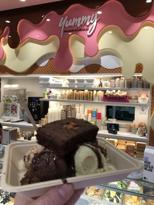 Yummy  at Yummy Helados in Malaga