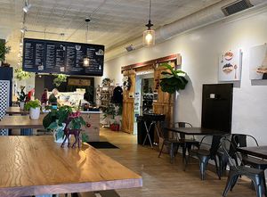 ReU Juicery in Troy - inside  #Veganuary at ReU Juicery & Organic Kitchen in Troy