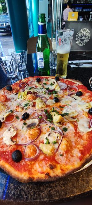 Vegan Pizza Giadiniera at Milano in Killarney