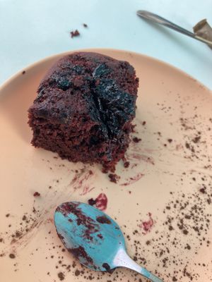 Vegan red velvet with beetroot  at Plan Bakery Cafe in Tenerife