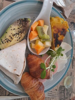 Vegan brunch at Plan Bakery Cafe in Tenerife