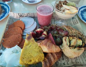 Vegan brunch at Plan Bakery Cafe in Tenerife