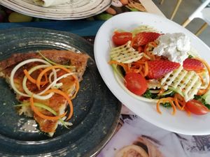 Quiche of the day and salad with "ricotta" at Plan Bakery Cafe in Tenerife