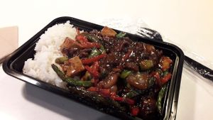 Tofu something something at ORD - Big Bowl - T5 in Chicago