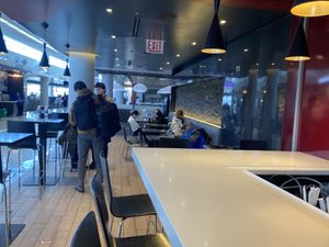 Seating  at ORD - Big Bowl - T5 in Chicago