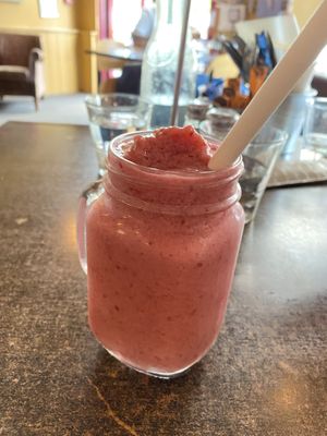Berry smoothie  at Full of Beans Cafe in Franz Josef Waiau