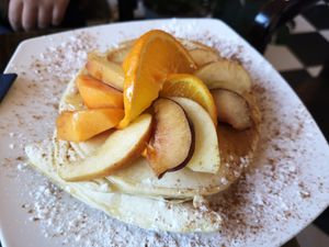Fruit pancakes with agave at Butterflies and Hurricanes in Thessaloniki