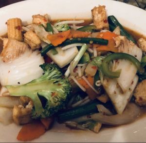 Deluxe vegetables with tofu at Siam House in Bloomington