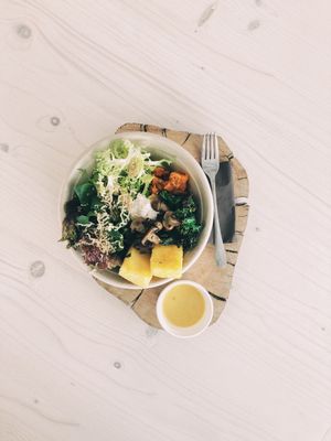 Sisa, Kucha's signature seasonal bowl at Kucha in Ljubljana