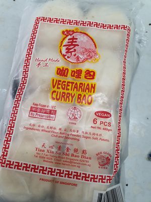 Vegan curry bao ~ Circuit Breaker Period Phase 2 at Friendly Vegetarian Food Supplier 善缘 - Pasir Panjang in Central Singapore