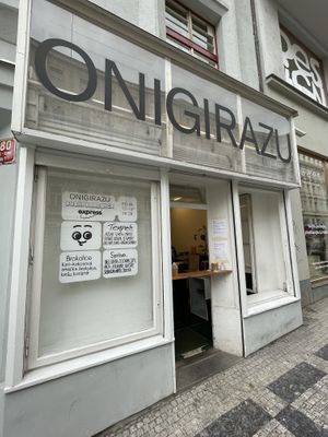 no inside seating, just a kiosk  at Onigirazu in Prague