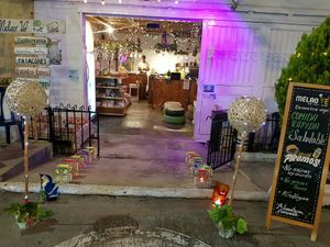 Visítanos! at Vegan Cocina Viva Cali in Cali