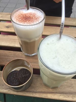 Coffee and matcha latte at All About Eve in Hasselt