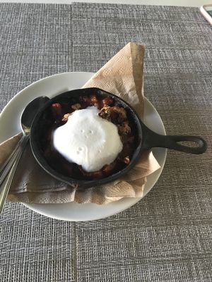 Peach Crisp at Soulshine in San Diego