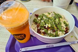  at Juicy Avenue in Gran Canaria