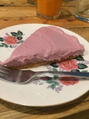 Cake at Au Bonheur des Chats in Lyon