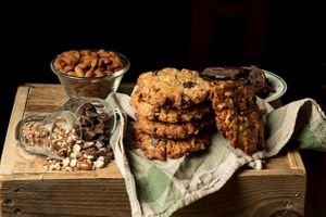  at Au Bonheur des Chats in Lyon