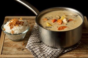  at Au Bonheur des Chats in Lyon