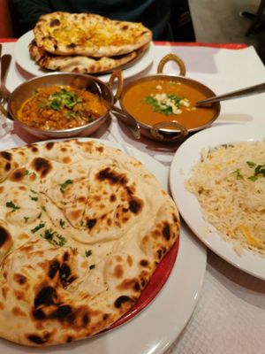 Dahl mixte et champignons bhaji at Ganesha Restaurant in Strasbourg