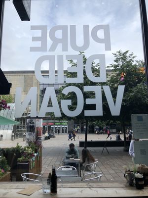 Pure Deid Vegan! at The Glasvegan in Glasgow