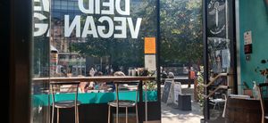 to the front at The Glasvegan in Glasgow