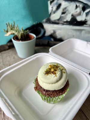Chocolate pistachio cup cake   at The Glasvegan in Glasgow